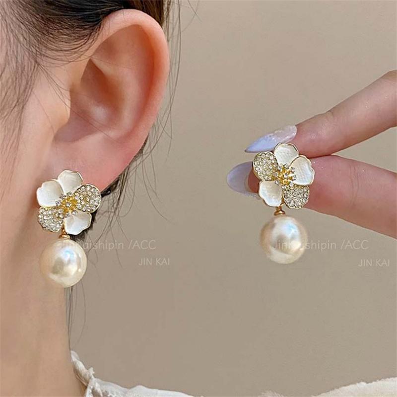 Korean New Simple Temperament Pearl Earrings Fashion Small Versatile Earrings Women's Jewelry