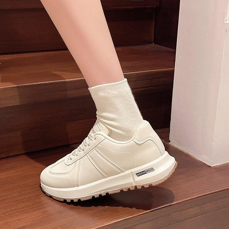 Ретро мода универсальная платформа белые туфли женские 2024 новые осенние увеличивающие рост спортивные и повседневные тренировочные туфли Форрест Гамп