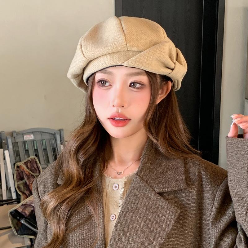 Корейская версия новой осенне-зимней шляпы для женщин с бантами и нишевой береткой, подчеркивающей темперамент и показывающей лицо, тренд шляпы маленького художника