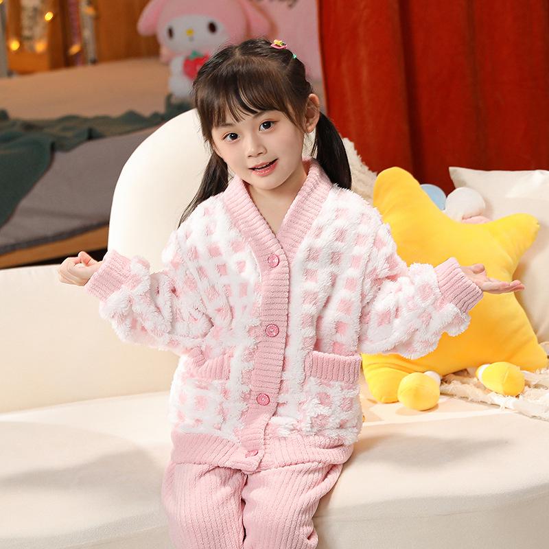 Утолщенный фланелевый костюм для мамы и дочери на осень/зиму - Размеры M и L