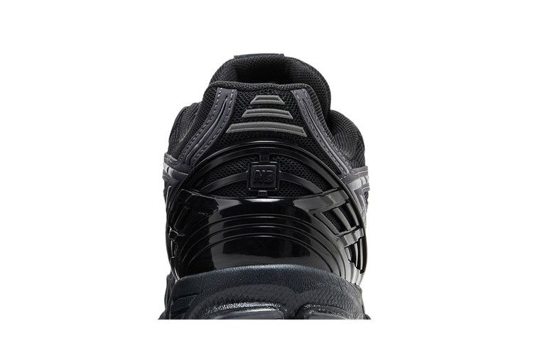New Balance 1906R Черный Фантом