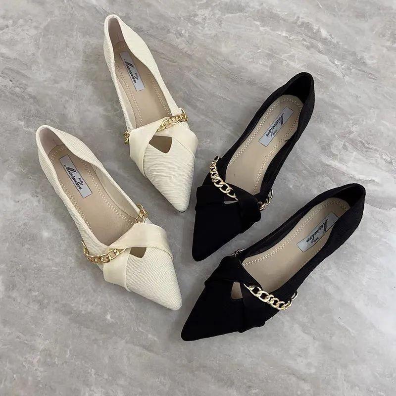 Pointed Single Shoes Women's Autumn Soft Soles 2025 New Summer Xiaoxiangfeng Light Mouth Black Flat Shoes Versatile Four-season Ladyshoes