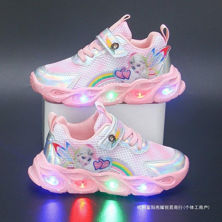 Кроссовки для девочек с подсветкой 2025 года, весна и осень, новые туфли принцессы из сетчатой кожи для маленьких девочек, мягкая подошва, детские туфли с подсветкой