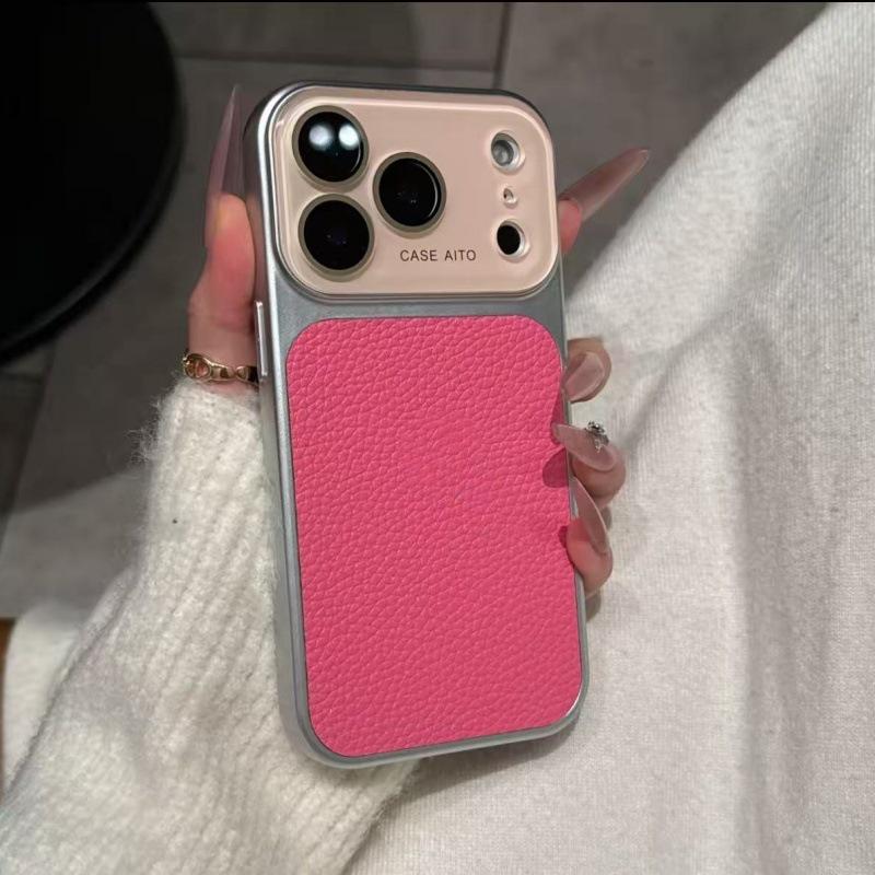 Противоударный чехол с текстурой кожи для iPhone 14/15/16/17 Pro Max - Однотонный дизайн.