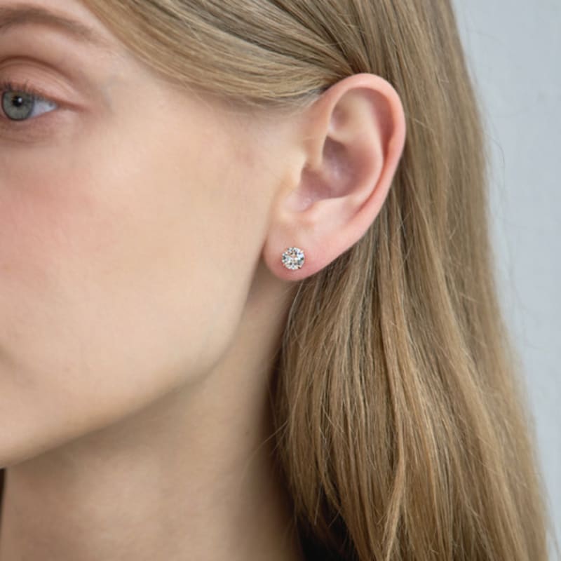 CRANNE 14K Кубические серьги с 4 зубцами (Позолоченный) C24EGF174
