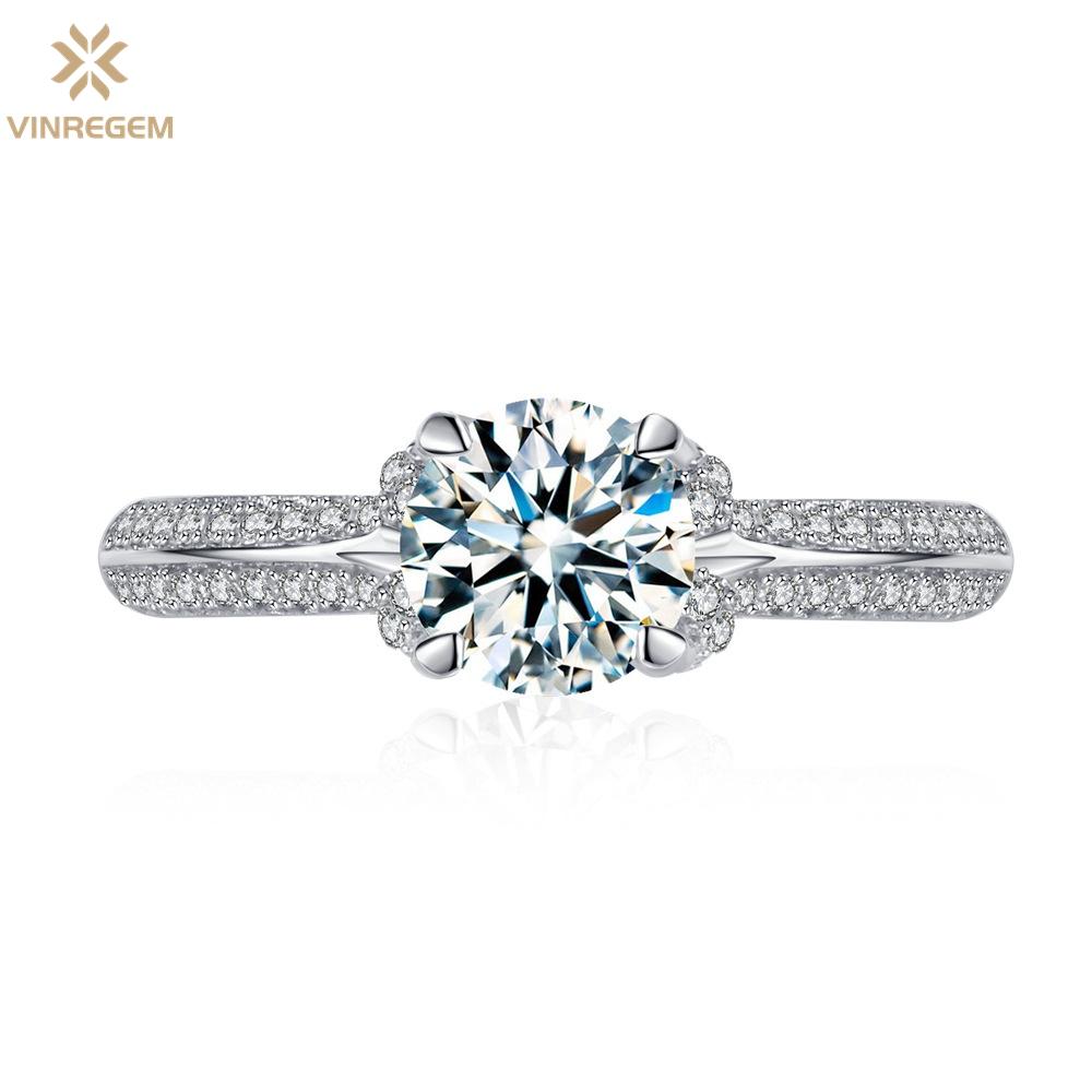 Vinregem 100% 925 Sterling Silver 3EX VVS1 D Color Round Cut 6 MM 0.8CT Real Moissanite Diamonds Women Ring Wedding Engagement Fine Jewelry Gifts