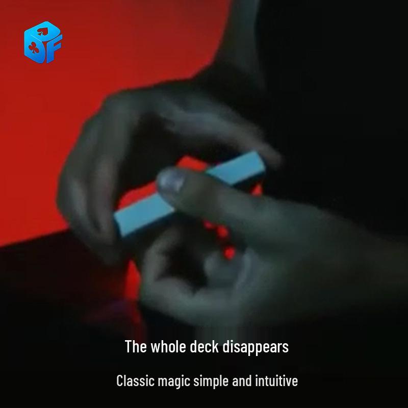 Мгновенно исчезающая колода карт: Уличный фокус для визуальных покерных эффектов