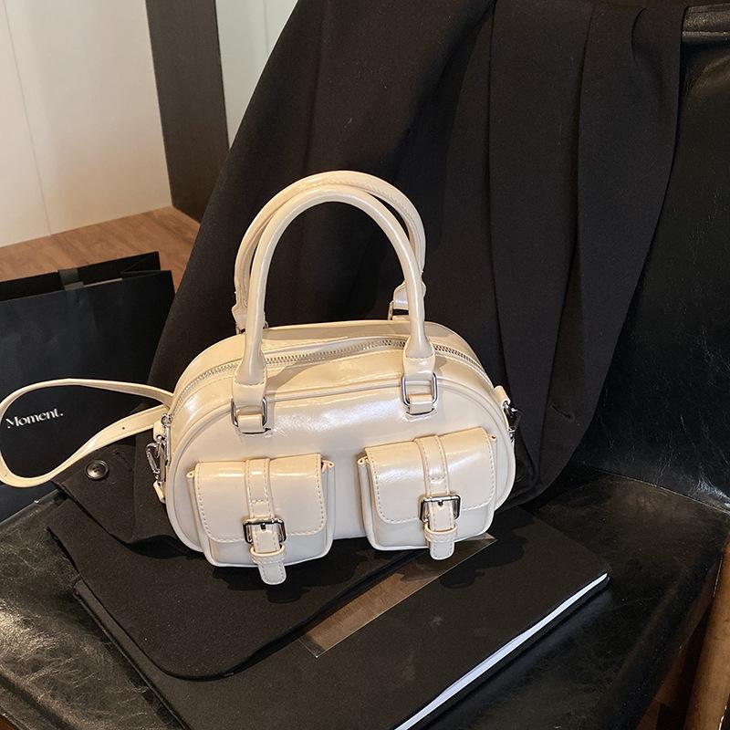 Premium Sense Niche Bag Women 2025 New Spring and Summer Fashion Casual Shoulder Messenger Bag Portable Bowling Bag