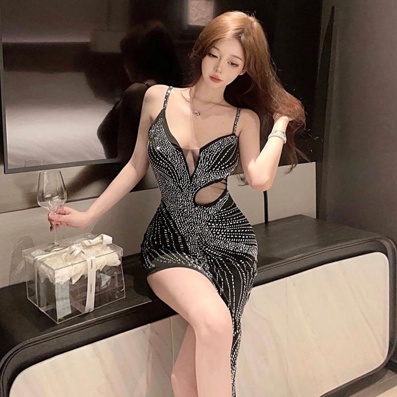 Женское платье-подтяжка Celebrity Mesh Yarn с горячей перфорацией и разрезом