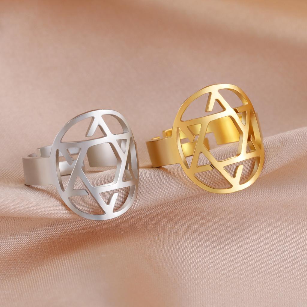 925 Sterling Silver Yellow Gold-Tone Classic Small Star of David Ring Band - Size 5