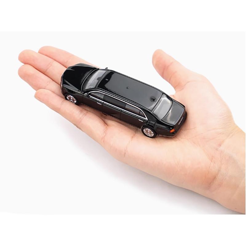 XCARTOYS 1:64 scale Alloy AURUS SENAT car model Adult Boy toy Collectibles Souvenir Gift Static finished ornaments