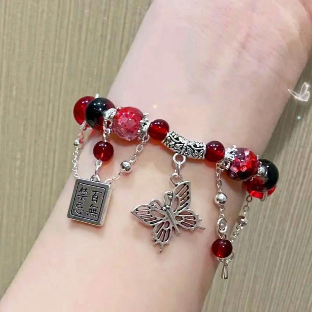 Chinese Style Red Beaded Bracelet for Women Blessing Butterfly Tassels Chain Pendant Bracelets Dark Gothic Jewelry Accessories