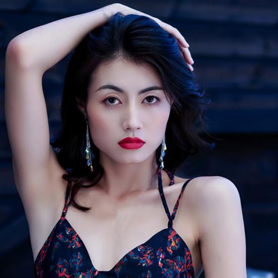 Популярные серьги с подвесками, изящные, легкие, декоративные