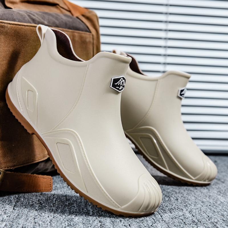 Lightweight Short Rain Shoes Men's Water Shoes Takeaway Rider Special Rain Boots Kitchen Fishing Men's Waterproof and Non-slip Rubber Shoes