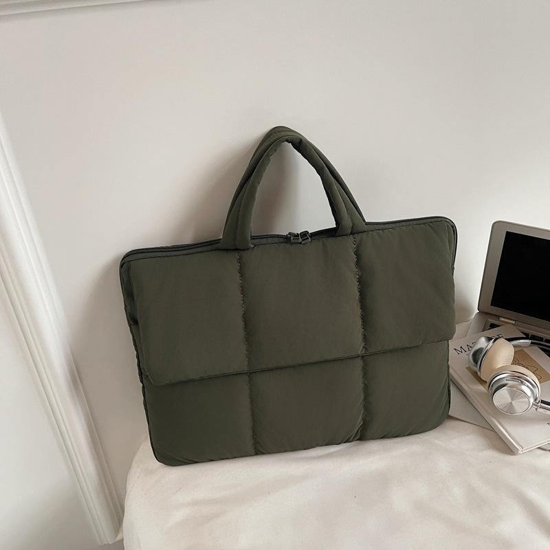 Осень и зима новая пуховая сумка-мессенджер для поездок на работу, повседневная хлопковая сумка большой вместимости, нишевый дизайн, модная портативная сумка-тоут