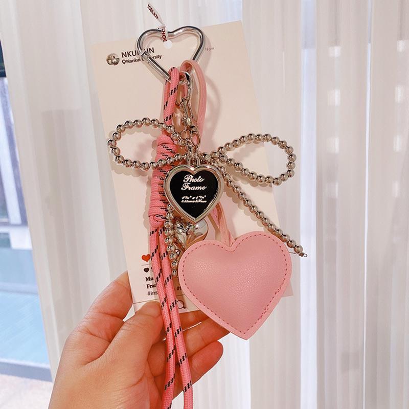 Корейский Модный Кожаный Кулон для Рюкзака в Виде Сердца и Бантика, Изысканный Бисером, Кулон для Сумки-Рюкзака, Украшение для Девочек, Подарок